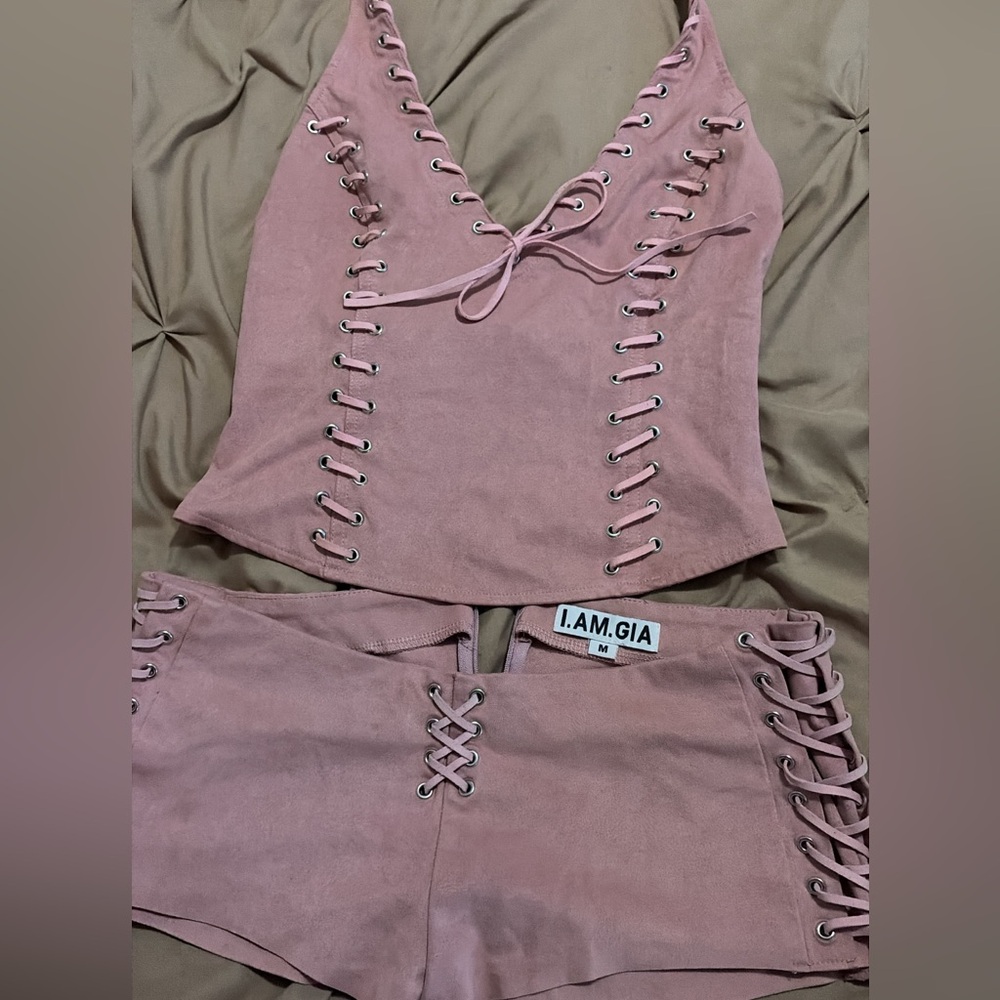 I.AM.GIA Zephyr top and Ramona Bottoms great condition!